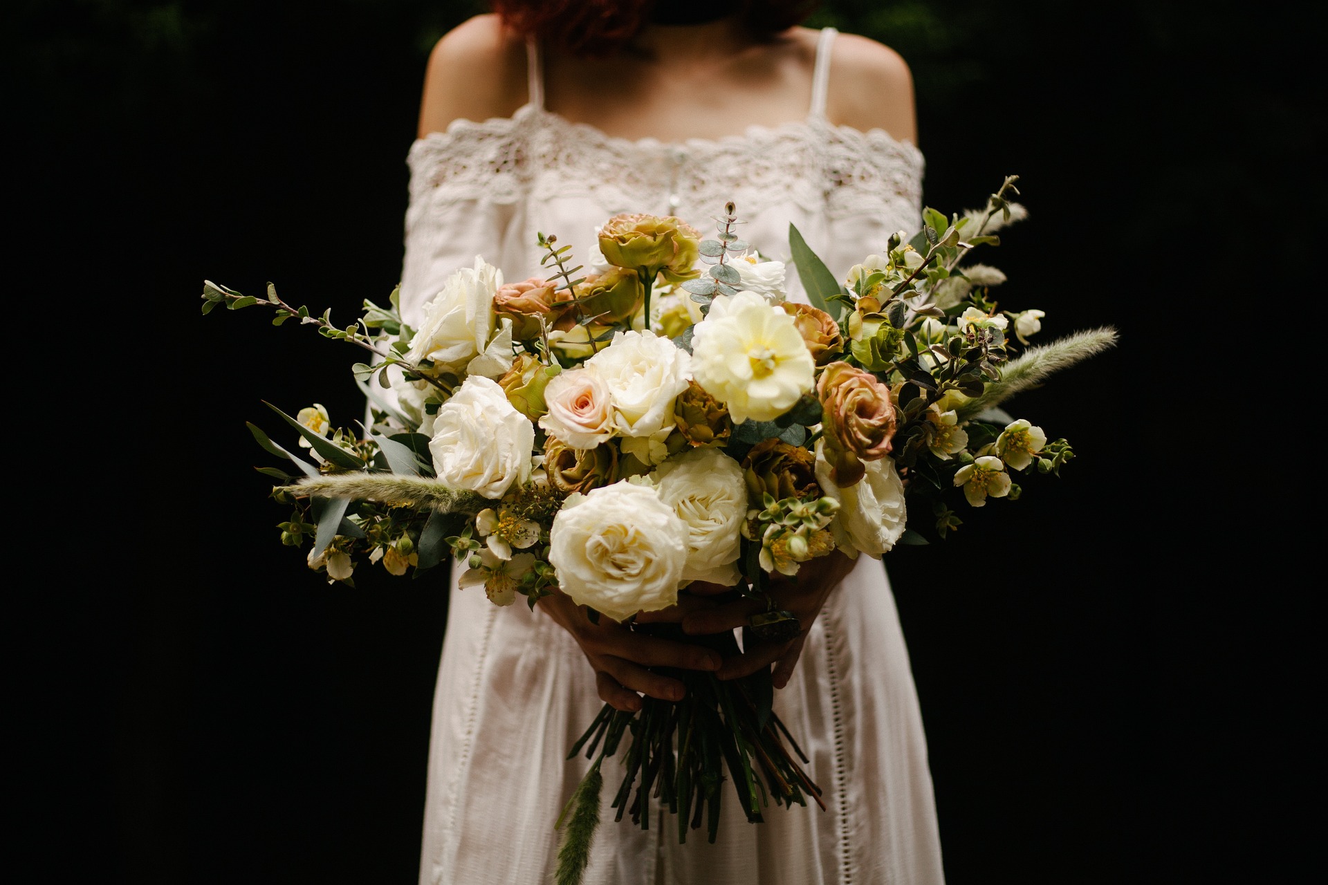 ¿Cuántos niños llevan las arras de boda?