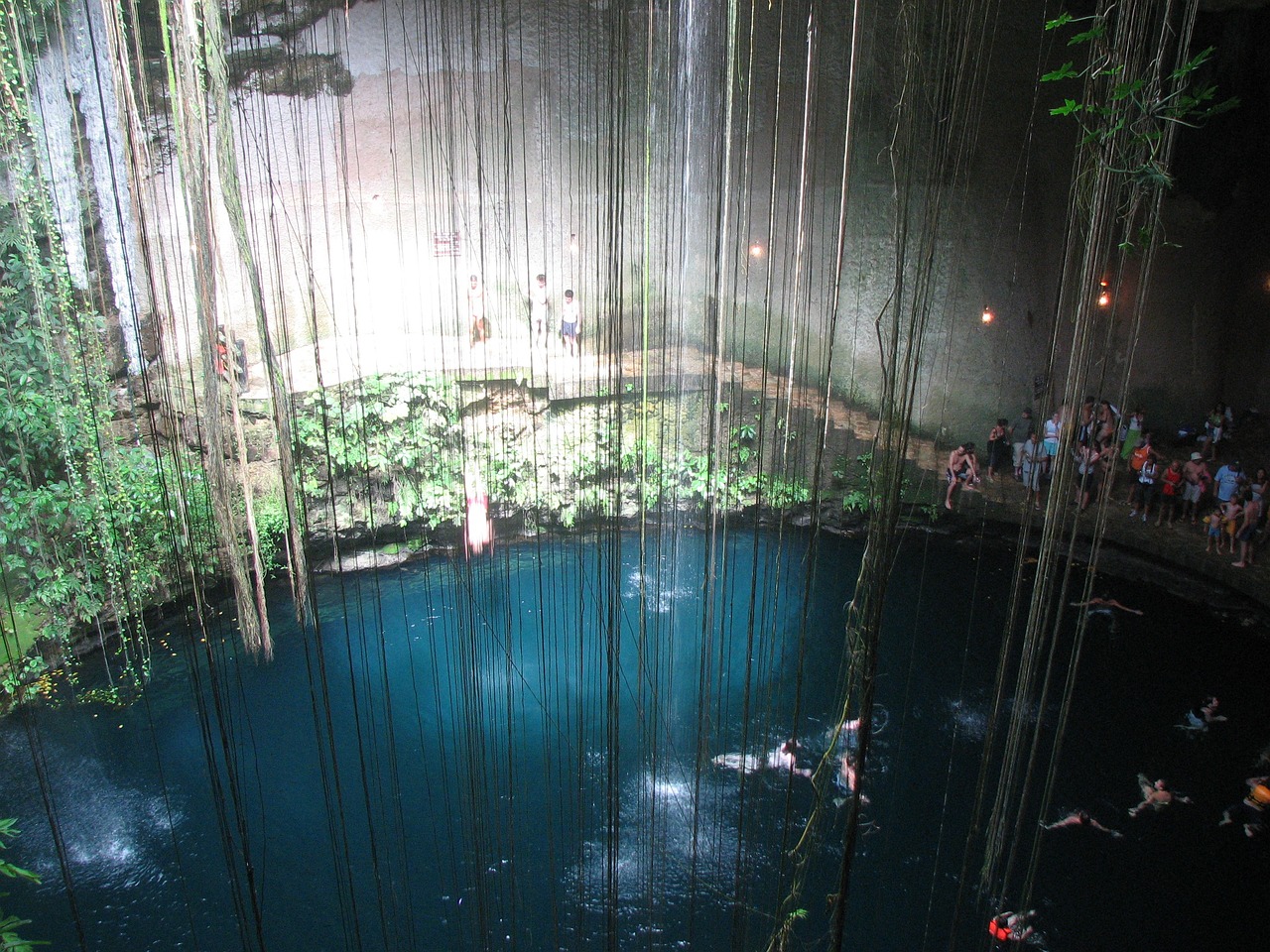 ¿Cuánto cuesta una boda en un cenote?