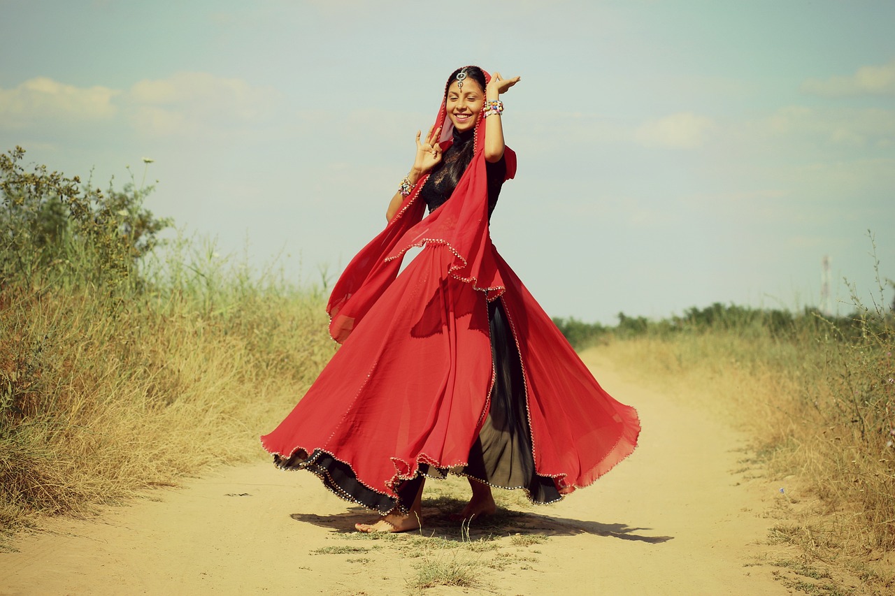 ¿Qué significa usar vestido rojo en una boda?