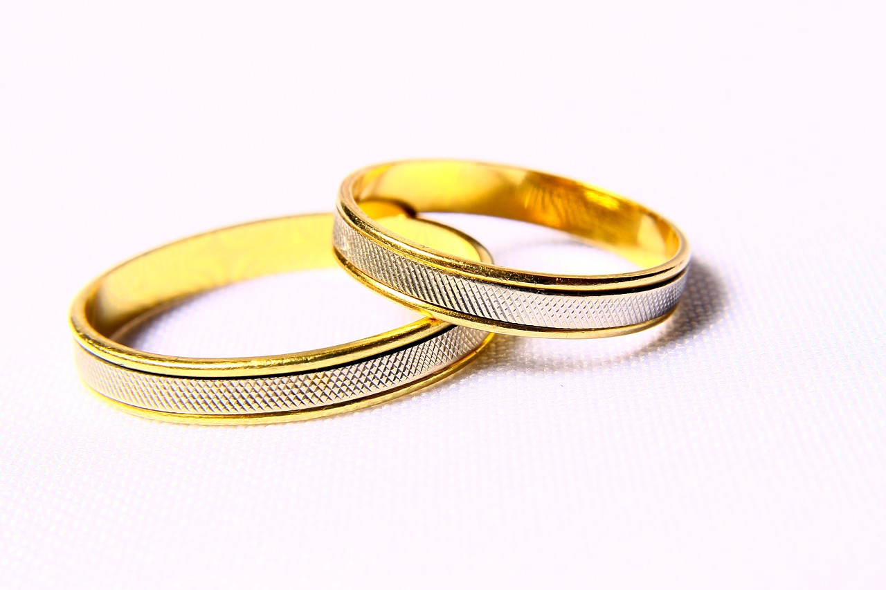 ¿Cómo felicitar a una pareja por sus bodas de plata?