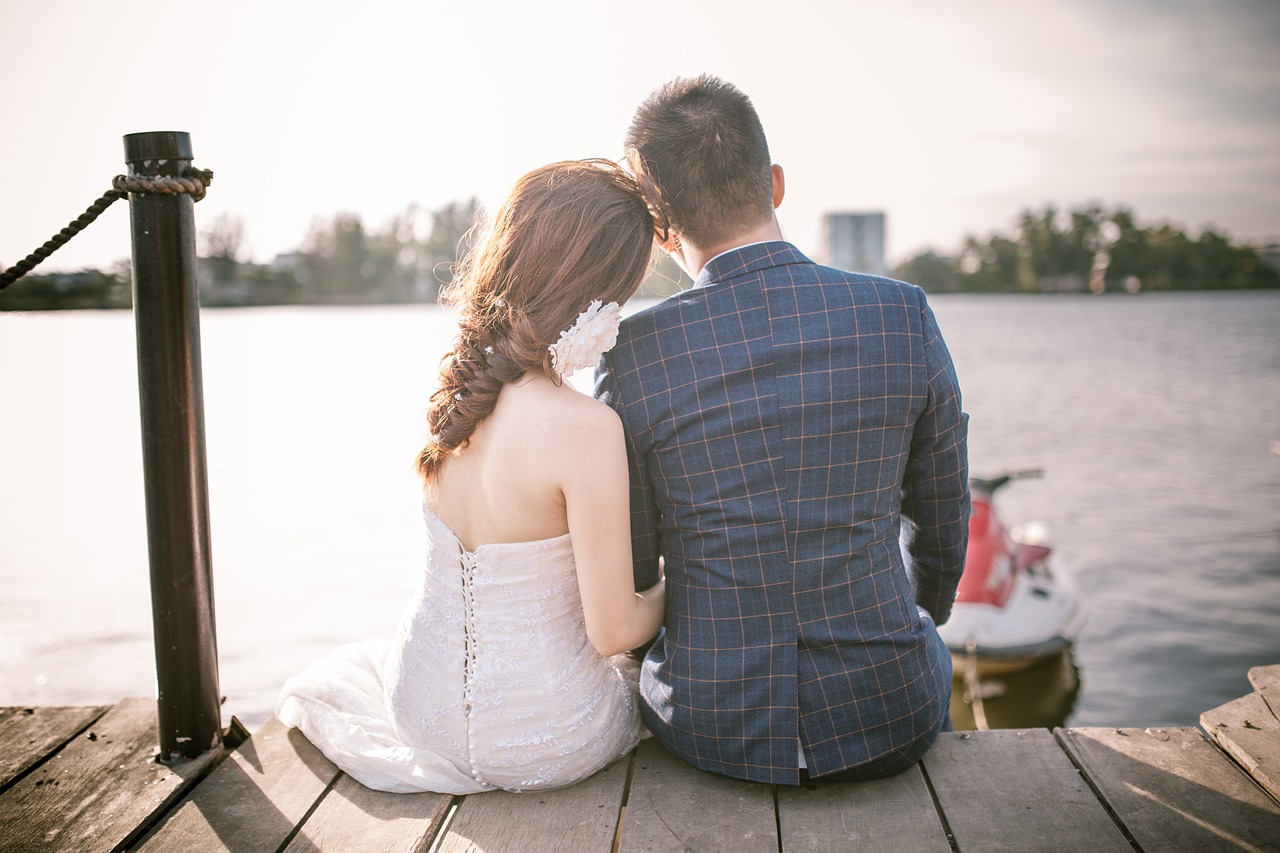 ¿Qué tipo de tela se usa para vestidos de novia?