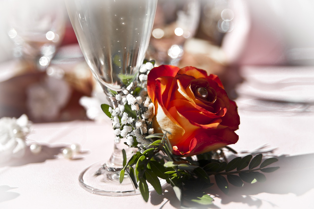 ¿Quién pone el boutonnière?