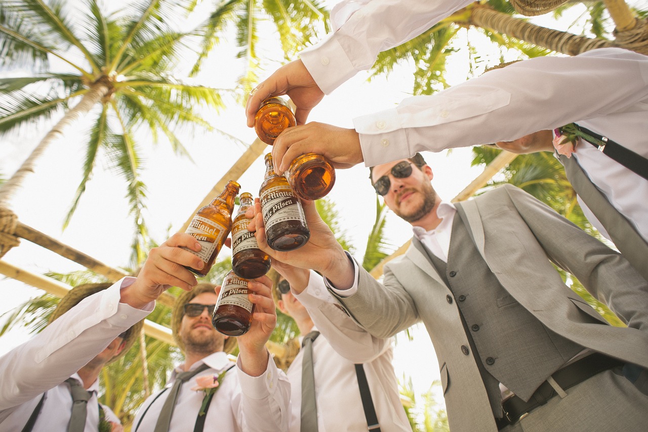 ¿Cómo realizar el brindis en una boda?