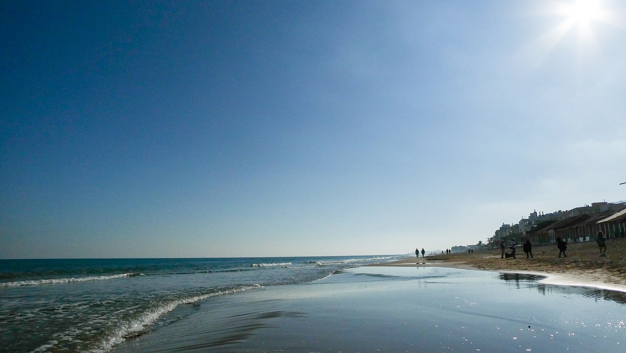 ¿Cómo se llama la playa de Guardamar del Segura?