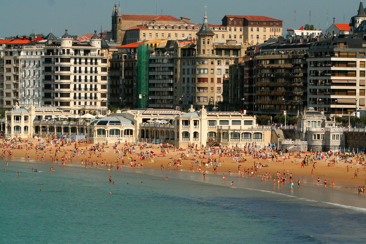 ¿Cómo se llama la playa de San Sebastián?