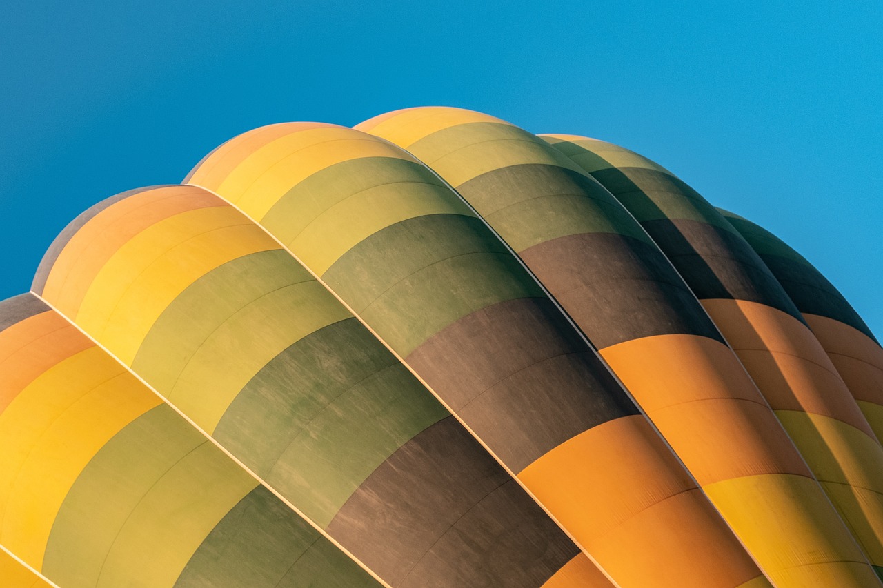 ¿Cuánto cobran por volar en un globo aerostatico?