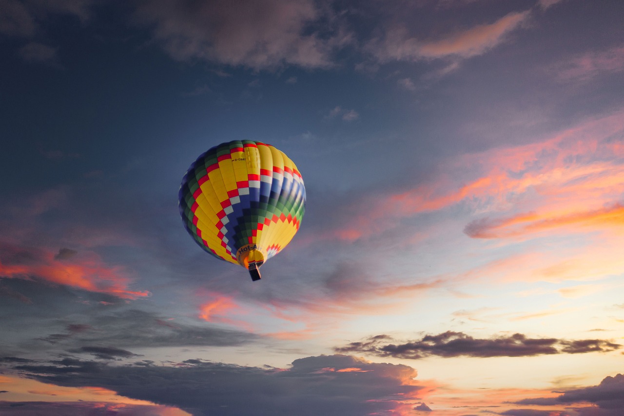 ¿Cuánto cuesta subirse a los globos aerostáticos?