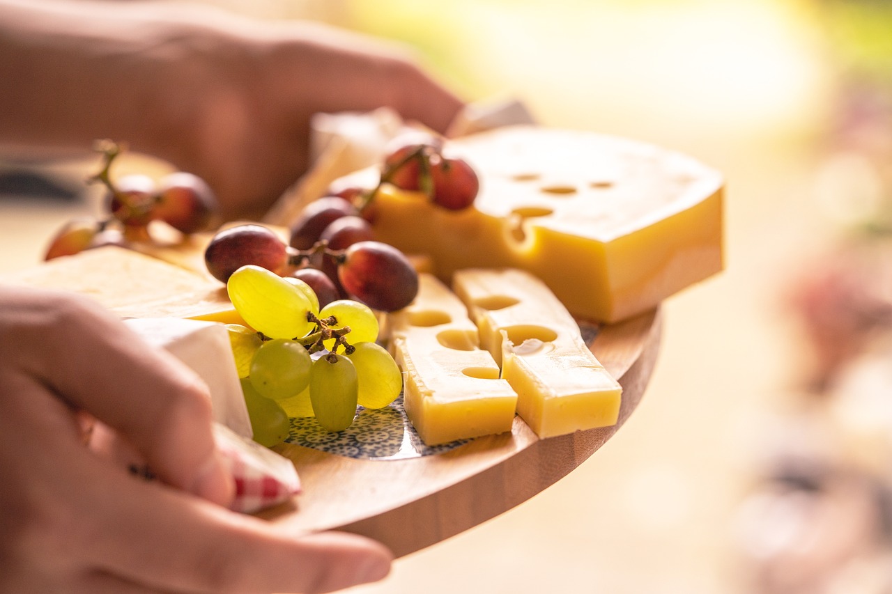 ¿Cuánto queso para 100 personas?