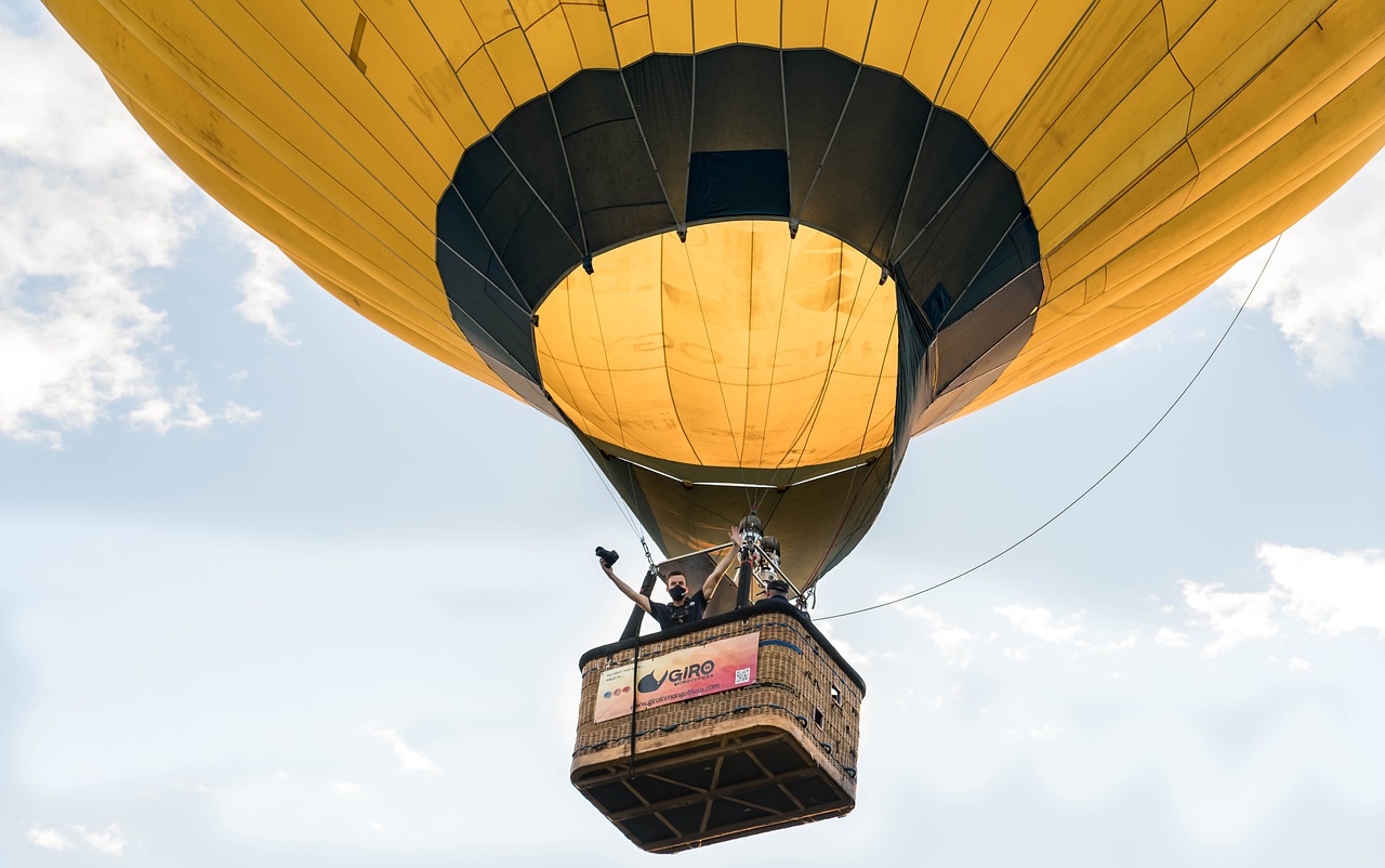 ¿Cuánto cuesta un viaje en globo por persona?